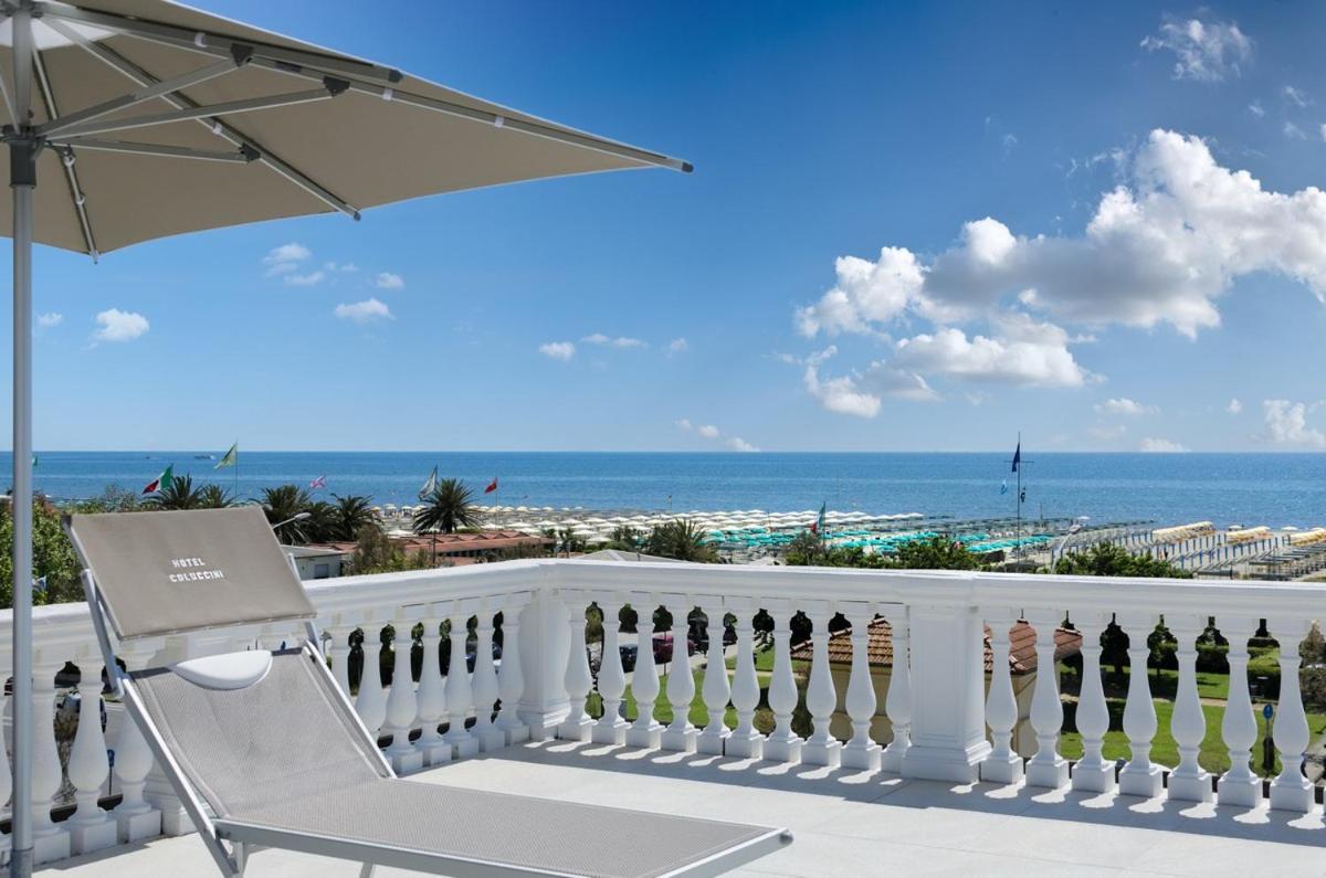 Hotel Coluccini Marina di Pietrasanta Ngoại thất bức ảnh