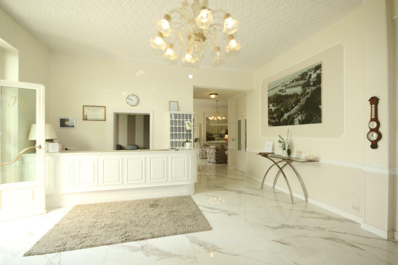 Hotel Coluccini Marina di Pietrasanta Ngoại thất bức ảnh